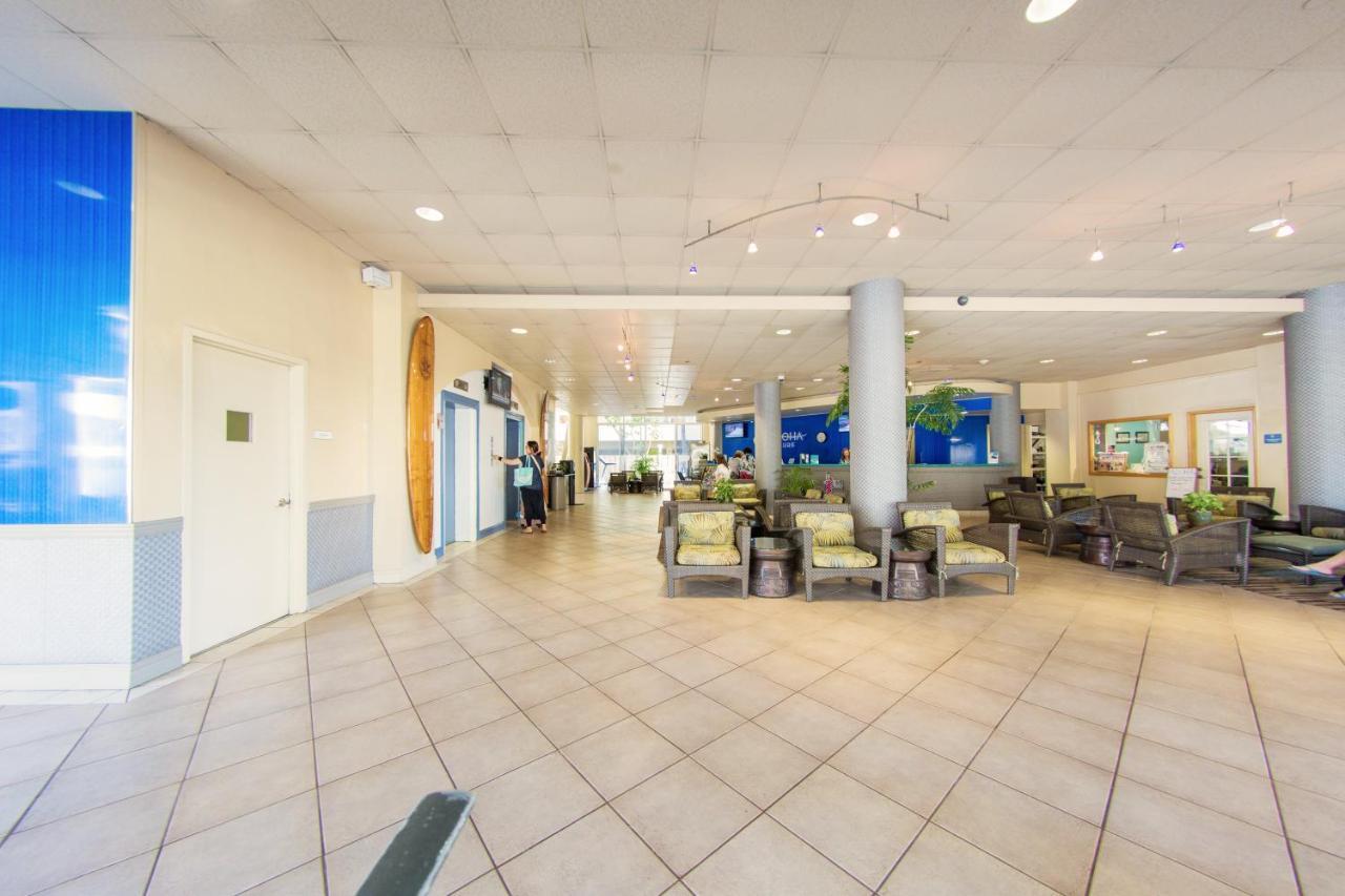 Aloha Vibes Await! Stylish Condo At Aloha Surf - Mountain And City Views Honolulu Exterior foto